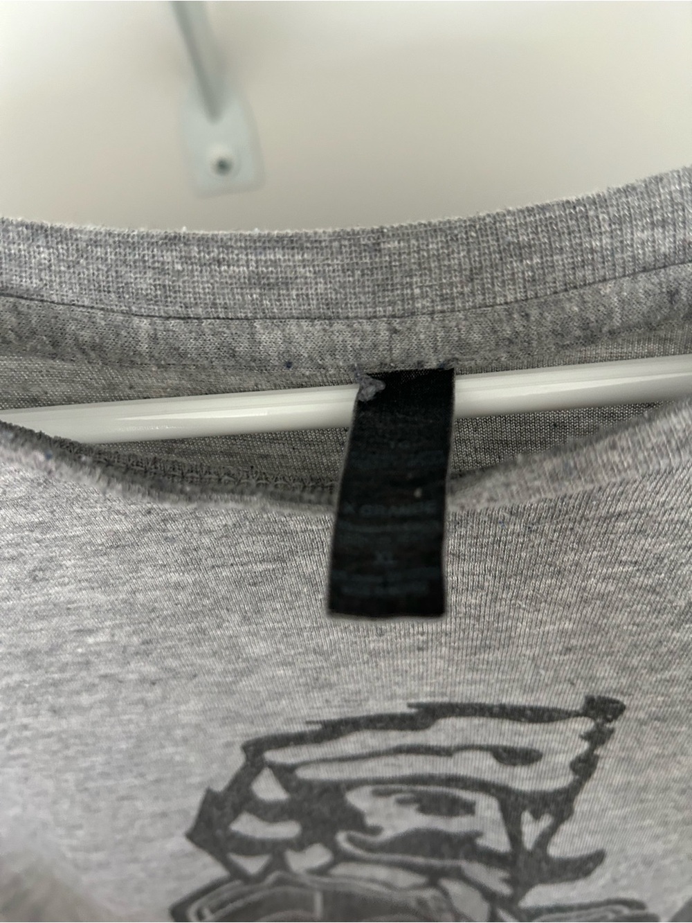 Trappers Graphic Tee - Gray - Picture 3 of 4